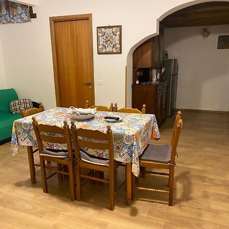 Pietro Holiday Home Castellammare del Golfo Buitenkant foto