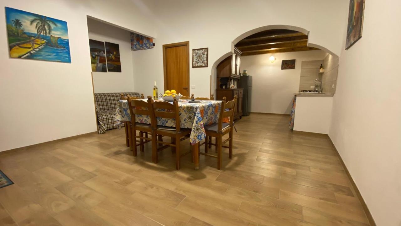 Pietro Holiday Home Castellammare del Golfo Buitenkant foto