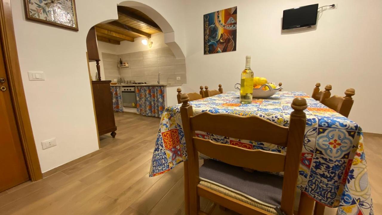 Pietro Holiday Home Castellammare del Golfo Buitenkant foto